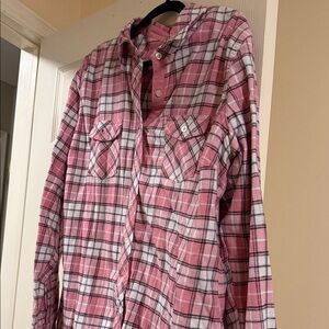Plaid Pink women’s Shirt